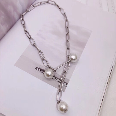 

Gold Color Queen Coin Pendant Necklace for Women Imitation Pearls Cross Choker Necklace Short Interlocking 2019 Fashion Jewelry