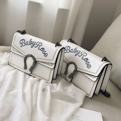 

Qiao Bani 2019 new European&American style fashion trend embroidered line letters Bacchus bag shoulder diagonal trend female bag