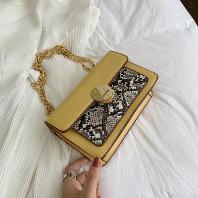 

Tailored Women Retro Serpentine Crossbody Bag Messenger Bag Shoulder Bag Handle Chain Bag
