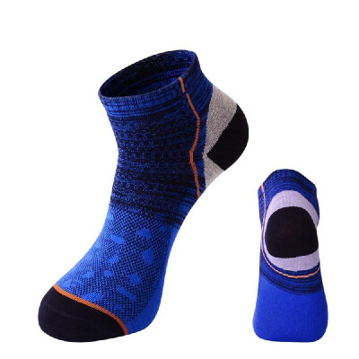 

Short Sports Outdoor Socks Fine Quality Comfortable Breathable Cotton Socks for Men