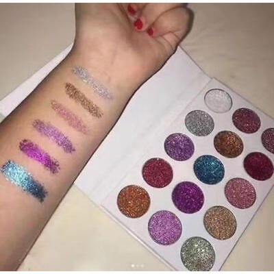 

Fashionable women&acutes easy to wear without powder 15 color sequins eye shadow