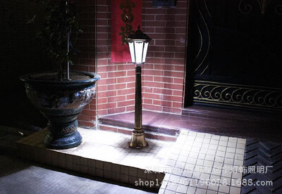 

Solar Lawn Light LED Landscape Lighting Garden Light European Garden Light Waterproof Aluminum Craft Light