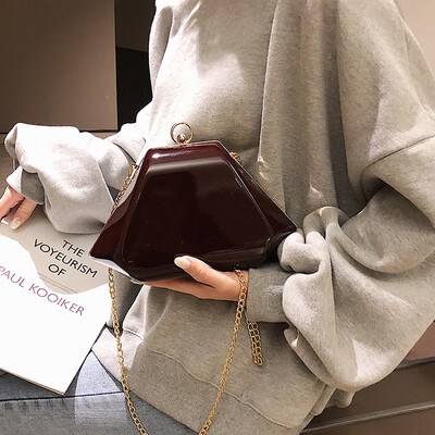 

Qiao Bani 2019 new European&American style fashion solid color chain diamond bag slant diagonal tide handbags a generation