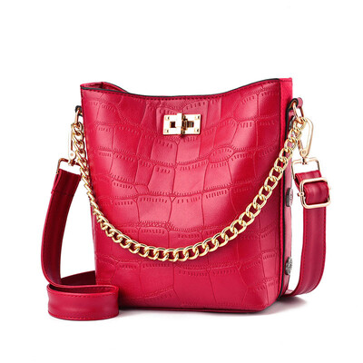 

Fashion spring&summer crocodile pattern bucket bag Korean version of the chain bag Messenger bag ins bag