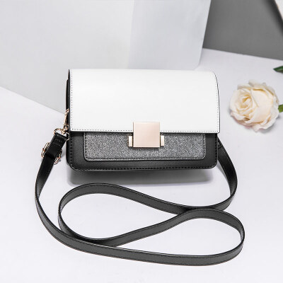 

In summer the new girls one-shoulder bag in the tide of 2019 Korean version of Baitao oblique bag girls small square bag