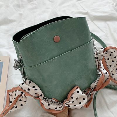 

Summer 2019 new bucket scarf solid color Korean leisure Joker shoulder slung a small bag of women
