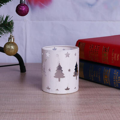 

European Vintage Candle Holder Iron Craft Creative Ornament Gifts