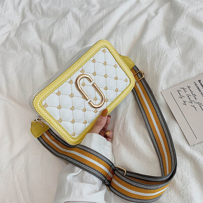 

Chic heart-shaped embroidery thread rhombic color shoulder shoulder bag 2019 new fashion simple wild broadband small square bag