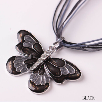 

Western Exaggerate Style Dripping Technology Chromatic Silk Chain Butterfly Necklace Fashion Insect Pendants