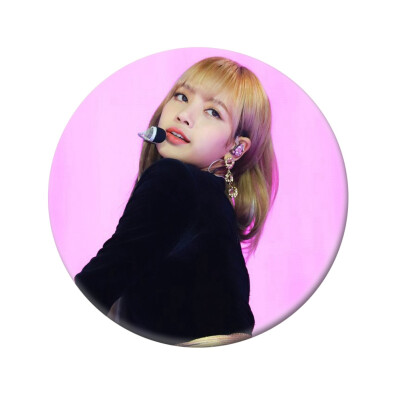 

Kpop Black Pink 2019 Concert Tin Plate Badge Brooch Cute Cartoon Brooch Bag Pendant Boys Girls Accessories Hot Gift for Fans