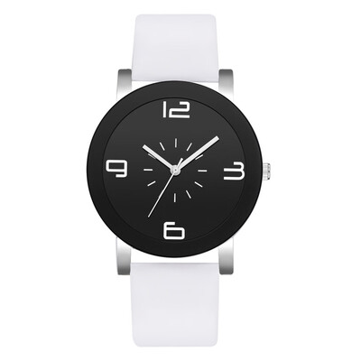 

Small fresh temperament digital dial ladies watch vibrato explosion cute cute watch