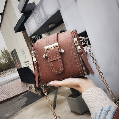 

Broadband packet 2017 new Korean version of the wild womens bag fashion single shoulder Messenger bag retro simple buck