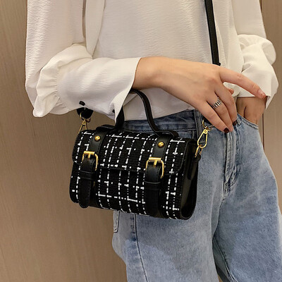 

Handbags 2019 new trend line wild ins slung one shoulder foreign fashion woolen weave small square bag