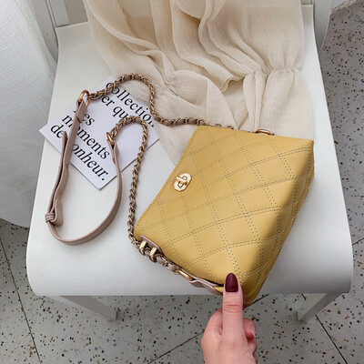 

Summer small bag female 2019 popular new summer tide Korean version of the wild slung fashion single shoulder rhombic chain bag
