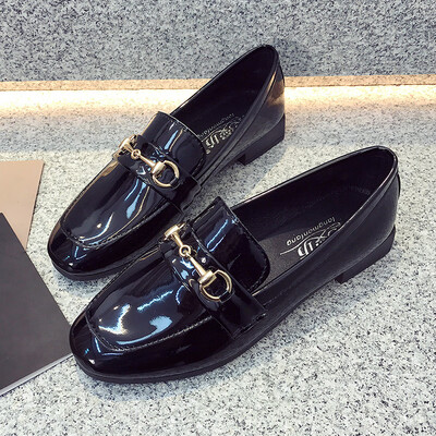

Spring loafers women flat heel English wind one foot lazy people black work shoes small leather shoes single shoes