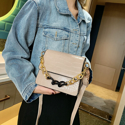 

New small bag female 2019 new summer stone pattern shoulder bag foreign style texture ladies portable Messenger bag tide