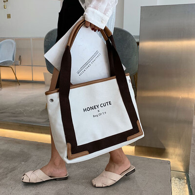 

New casual bag handbags new 2019 Korean version of the fashion hit color large capacity wild shoulder slung tote bag