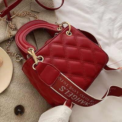

Fashion Lingge 2019 fallwinter new Joker portable slung womens bags tide Korean leisure shoulder bag