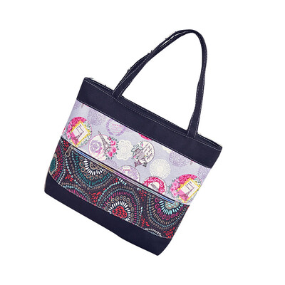 

Tailored Women Taibal Totem Printed Handbag Shoulder Bag Leather Messenger Bag Black