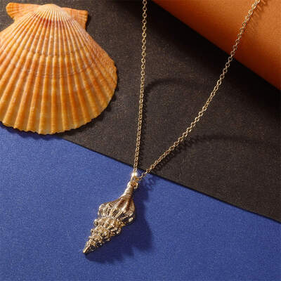 

New Design Fashion Starfish Shell Pendant Necklaces For Women Vintage Alloy Cowrie Shell Choker Bohemian Necklace Ocean Jewelry