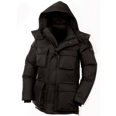 

2018 Men Winter Coat Meets Style Leather Deatiling Overcoat Goose Down Feather Jacket Goose Manitoba Jacket Coyote Fur Collar