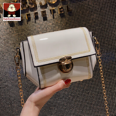

New online celebrity bag 2019 new texture foreign gas chain small square bag ins single shoulder oblique satchel bag