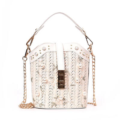 

Pearl Flower Decor Shoulder Handbags Women Straw Chain Crossbody Bucket Bag