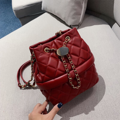 

Rhomboid chain bag 2019 new female bag fashion retro oblique satchel early autumn simple network celebrity same bucket bag