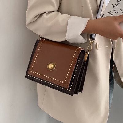 

Retro small bag female 2019 new wave Korean version of the fashion hit color wide shoulder strap wild single shoulder Messenger bag small square bag