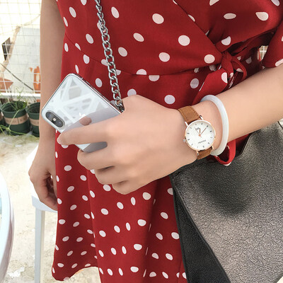 

Chinese Watch Female Student of Insson Female Department