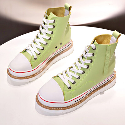 

Small white shoes women 2019 summer new high-top thick bottom net red inside the Korean version of breathable Joker student board