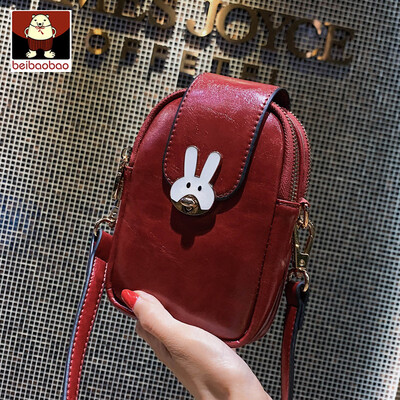

On the new bag female 2019 new Korean fashion girl shoulder bag foreign style Joker slung mobile phone bag