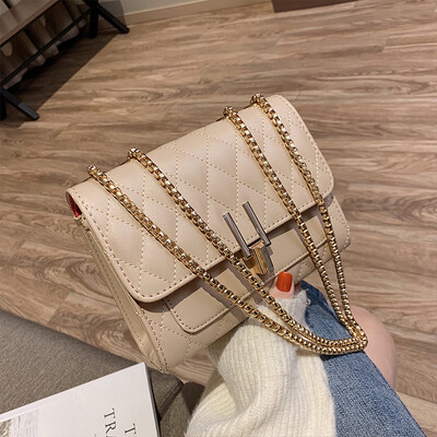 

Chic bag female 2019 new wave fashion small fragrance rhombic casual wild chain shoulder slung small square bag