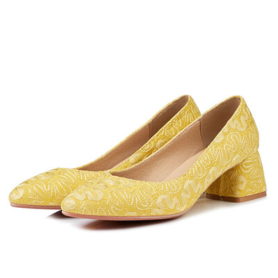 

IDIFU Womens Pointed Toe Pump - Elegant Embroidered Low Cut - Slip on Block Medium Heels Wedding Shoes