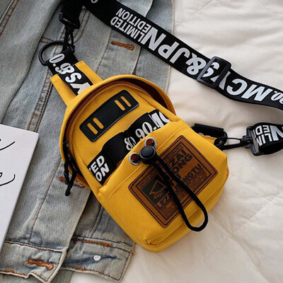 

Womens small bag 2019 new tide Korean leisure shoulder bag fashion Joker canvas slung chest bag