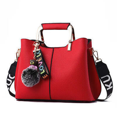 

On the new portable female Korean ladies simple Joker fashion shoulder bag slung a large bag of womens bags
