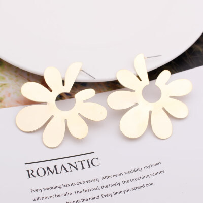 

E1006 Korean Style Cute Metal Flower Earrings For Women Girl Fashion Big Sweet Pendant Earrings Brincos Wedding Party Jewelry