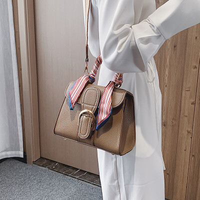 

Retro chic small bag female 2019 new wave Korean version of the fashion high-end versatile shoulder Messenger bag small square bag
