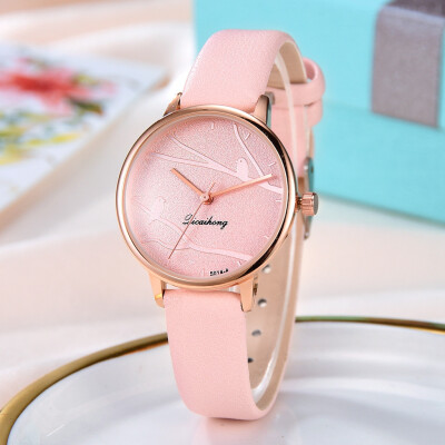 

RM Licaihong Fashion Simple Watch Branch Bird Dial Belt Quartz Watch Female Watch