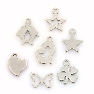 

304 Stainless Steel Charms Mixed Shapes Pendants Stainless Steel Color 713x612x1mm Hole 13x5mm