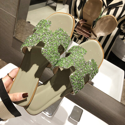 

Korean fashion h slippers in summer