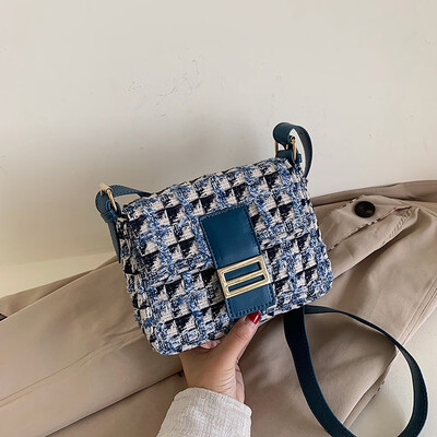 

Tailored Female Bag Versatile Chain One Shoulder Small Square Bag Fashion Crossbody Bag