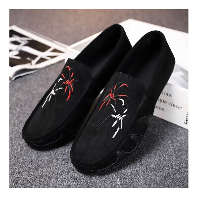 

2018 fashion new peas shoes male Korean version of the wild personality lazy autumn trend casual shoes mens shoes