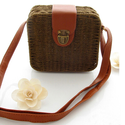 

Summer Fashion Straw Women Travel Bag Fresh Lady Beach Messenger Bag New Female Vocation Woven Crossbody Bag for Holiday