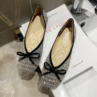 

Butterfly-knotted square-headed single shoe female summer Korean version fashionable shallow flat-bottomed Baitao fairy wind bean