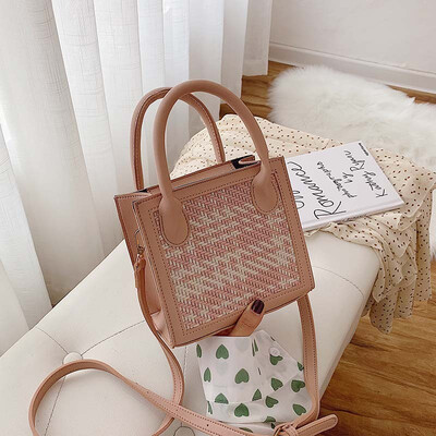 

New French small group bag slung versatile woven portable handbag 2019 new wave fashion Korean version of the shoulder bag