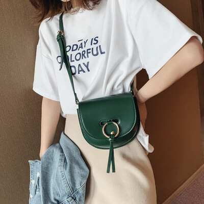 

Tailored Fashion Womens Wild Saddle Bag Retro Ring Simple Shoulder Messenger Bag