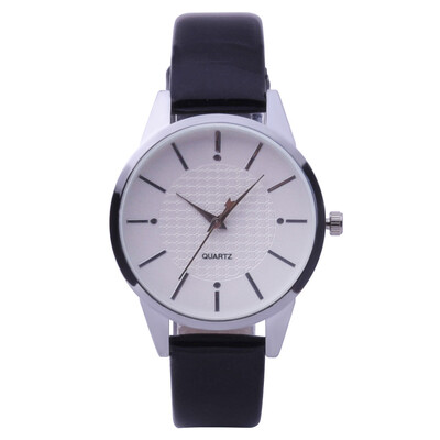 

New simple&stylish irregular strap watch simple
