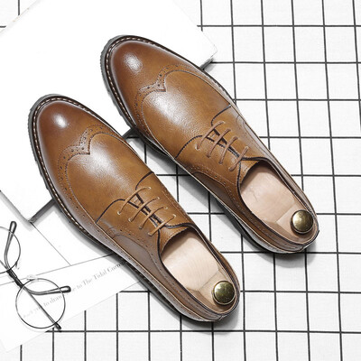 

Autumn Bullock mens shoes carved England tide shoes casual business dress shoes mens pointed black wedding shoes