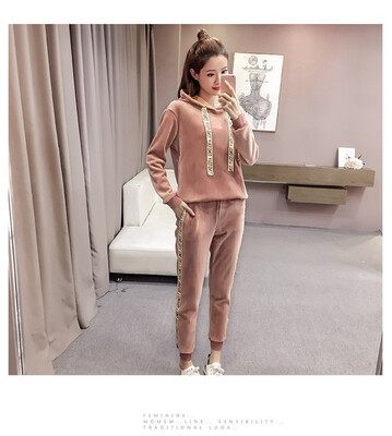

Winter sports suit womens golden fleece 2018 new thick double-sided velvet warm casual two-piece set